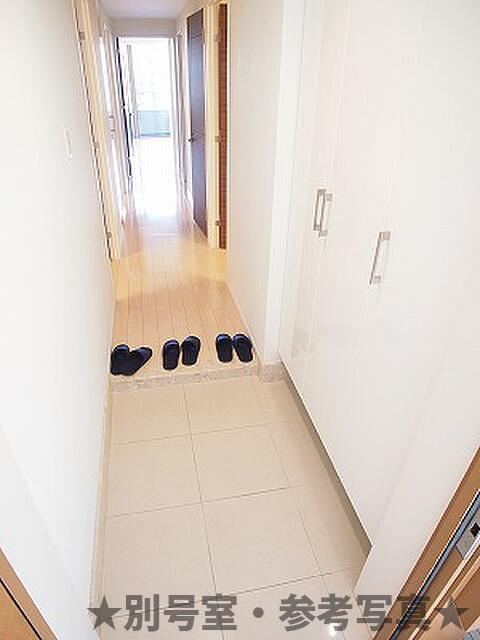 ザ・レジデンス本牧横浜ベイサイドの玄関