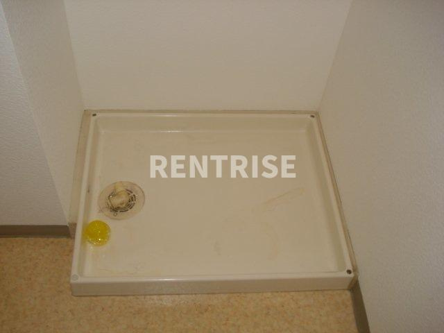 クラウンズマンションの展望|洗濯機置場