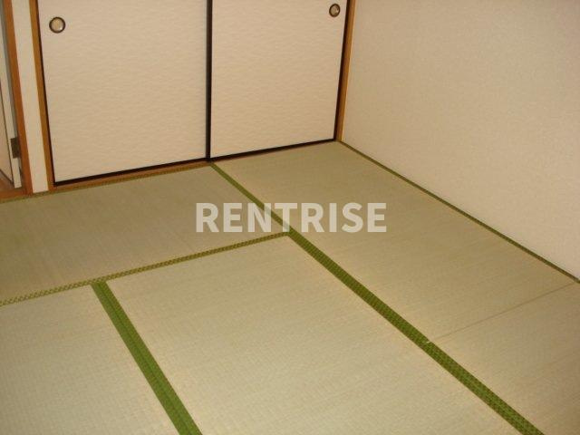 クラウンズマンションの和室|和室