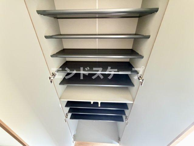 Viscontiの収納|高崎、前橋のお部屋探しはエンドスケープまで！お客様の理想お聞かせ下さい♪