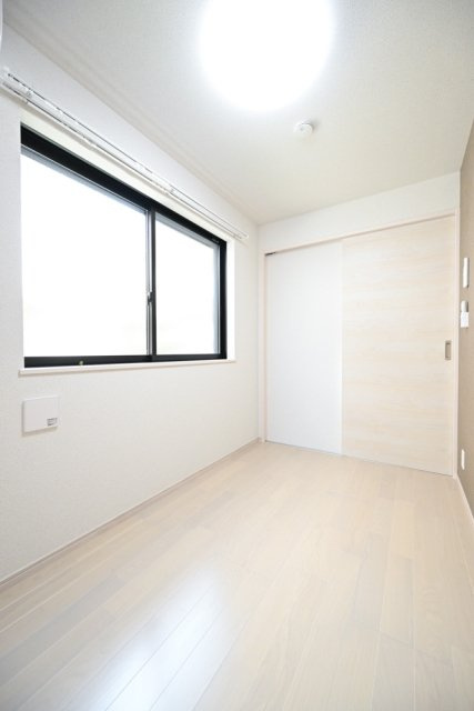 サザンロード飛田給の洋室