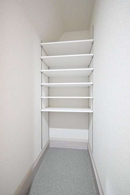 サザンロード飛田給の収納|シューズインクローゼット