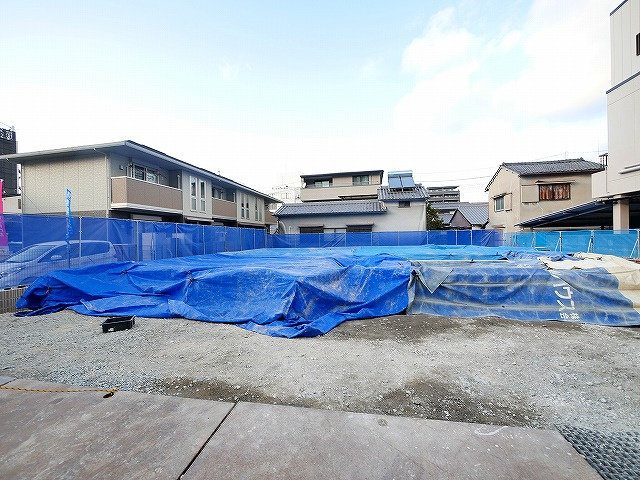 シャーメゾンアイメールの駐車場