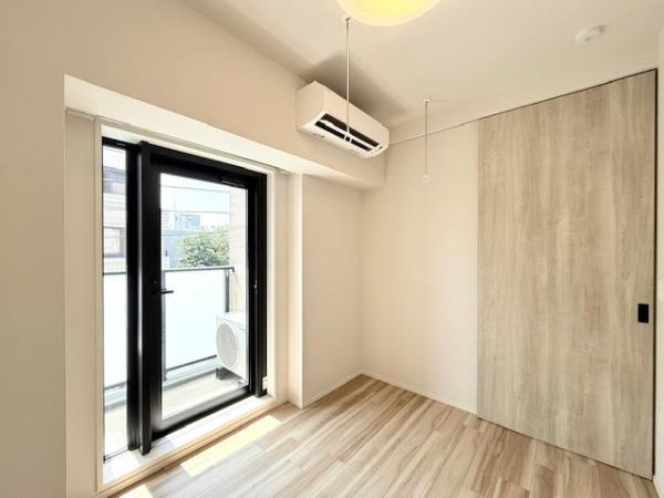 ジオエント駒込の居間・リビング