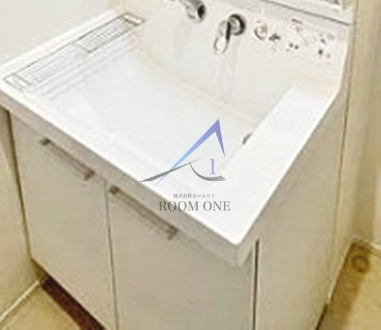 シャトー・フォンテーヌ西池袋の洗面所|独立洗面台です。