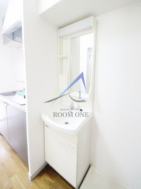 メルベーユ　アビテの洗面所|独立洗面台です。