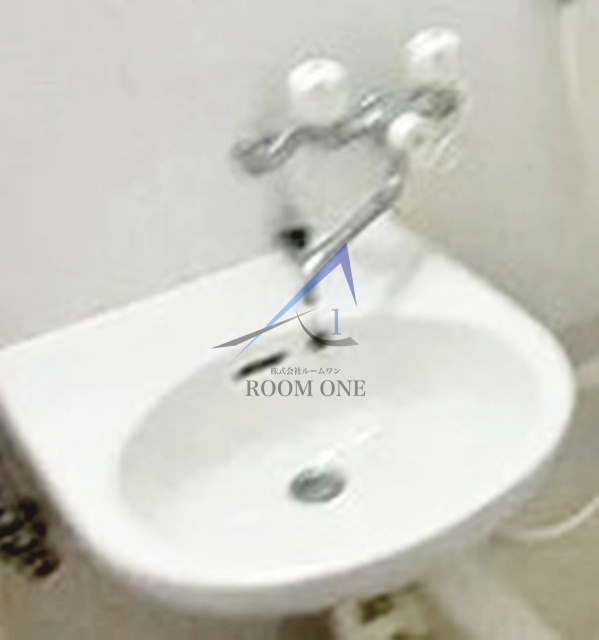 ハウスシュウの洗面所|洗面台です。