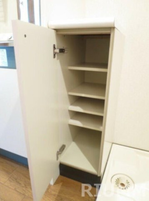 【玄関】 | ヴィエント目白