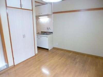 【寝室】 | 上高田ハイツ