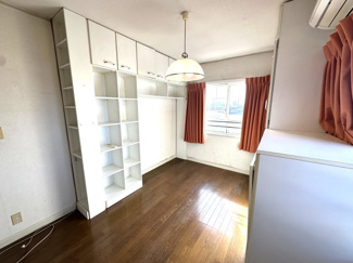 【その他】 | 千葉市緑区椎名崎町　中古戸建　京成千原線【おゆみ野駅】 | ２階、洋室6.2帖。システム収納がついております。