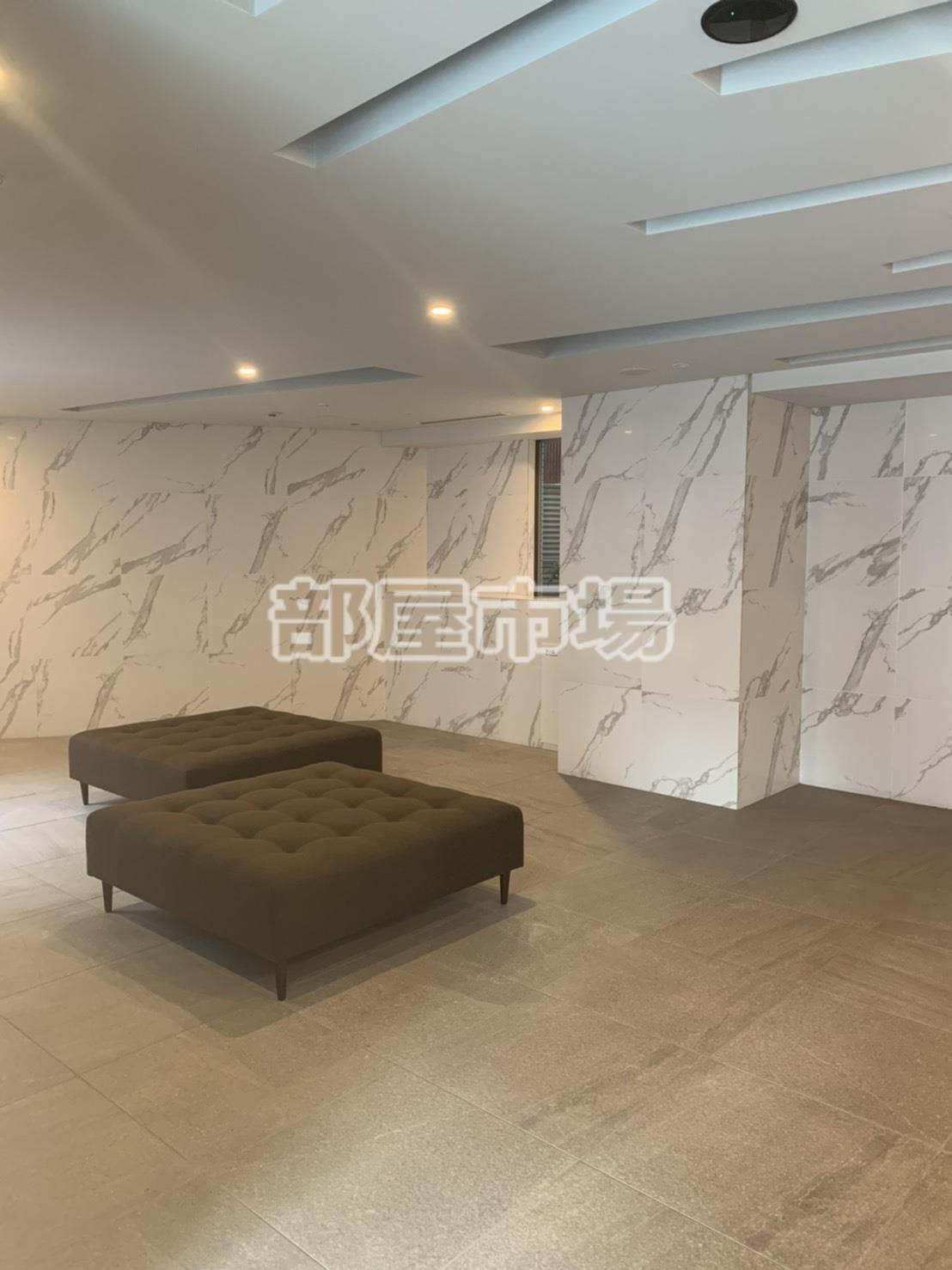 クレイシア入谷のロビー