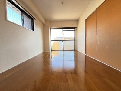 【寝室】 | ビューハイツ千里