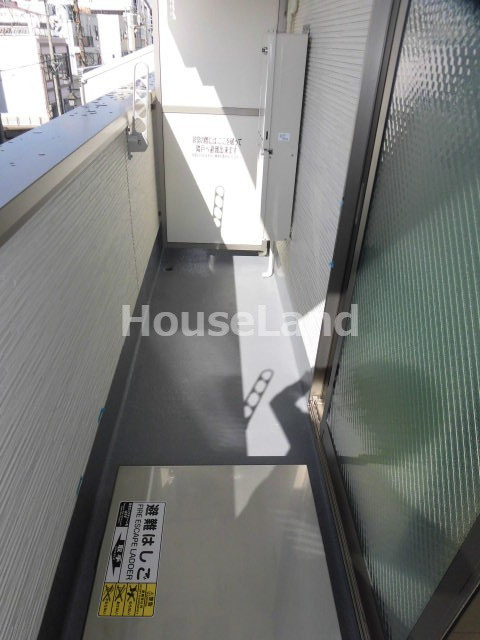 フジパレス新通のバルコニー