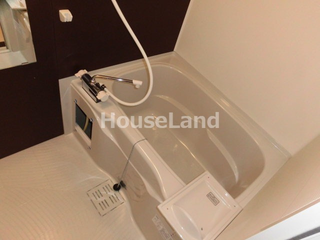 フジパレス新通の浴室