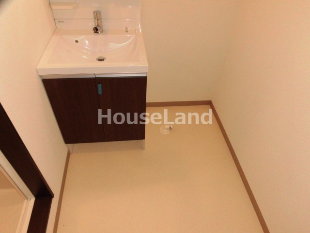 フジパレス新通の洗面所