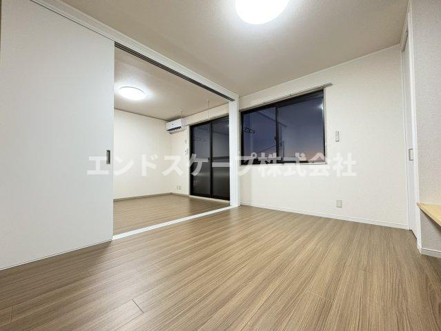 ビュークレスト　Ｃの居間・リビング|高崎、前橋のお部屋探しはエンドスケープまで！お客様の理想お聞かせ下さい♪