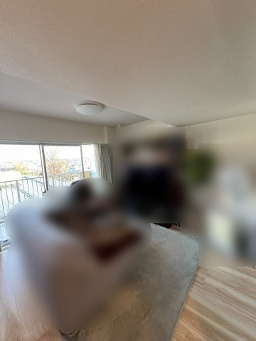 サンヴェール千葉サザンヒルズの居間・リビング|リビングダイニング