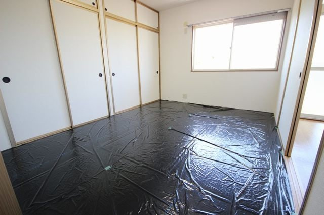 グリーンビラ六甲の寝室|内装もきれいです