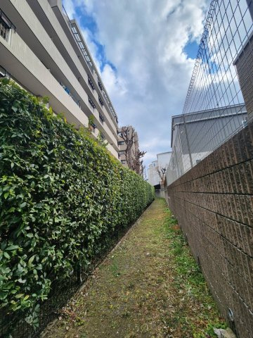 浦和針ヶ谷パーク・ホームズフィオーレの庭