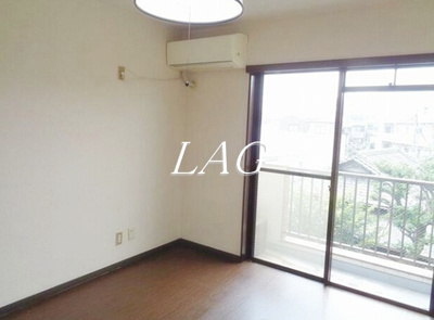 【居間・リビング】 | ハイツハネルⅡ | 洋室のお部屋です。