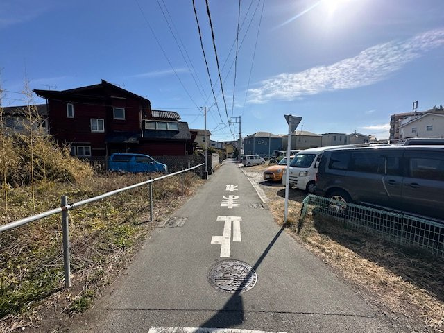 藤沢市辻堂東海岸3丁目　売地の前面道路含む現地写真|現地外観