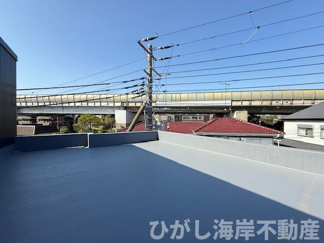 茅ヶ崎市赤羽根　新築戸建のバルコニー|ルーフバルコニー