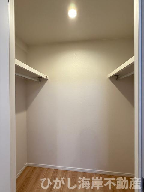 グラン・コート湘南茅ヶ崎の収納|新規リフォーム完了！　ウォークインクローゼット