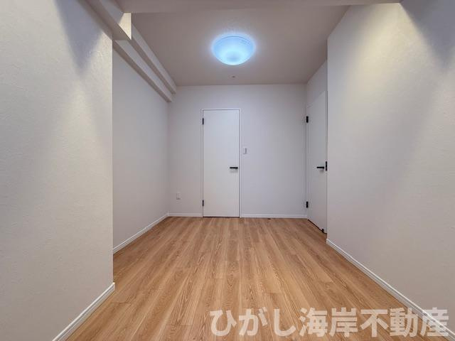 グラン・コート湘南茅ヶ崎の寝室|新規リフォーム完了！　6.3帖　洋室