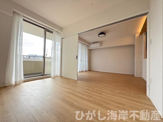 グラン・コート湘南茅ヶ崎の洋室|新規リフォーム完了！　5.8帖　洋室