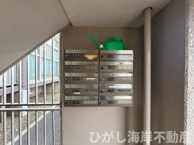 平塚ニューライフ ３棟の設備|郵便受け