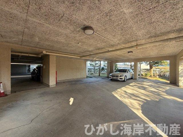 平塚ガーデンホームズ１号棟のエントランス