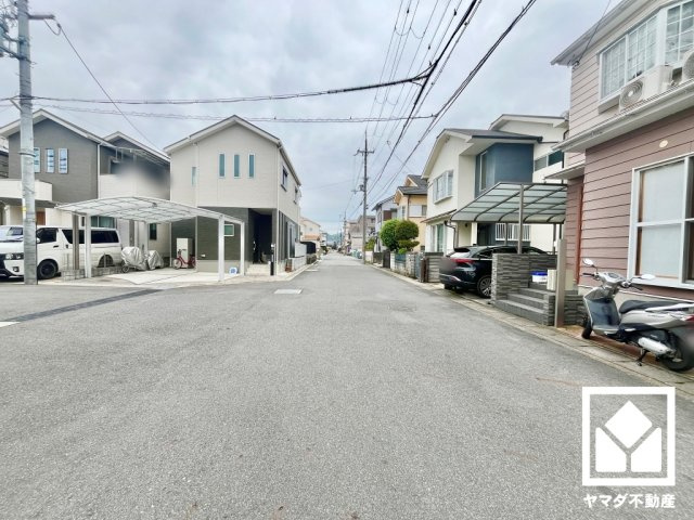 宇治市小倉町春日森の前面道路含む現地写真