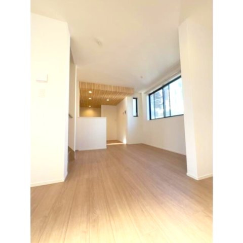 Ｋｏｌｅｔ横浜山手＃０８の居間・リビング