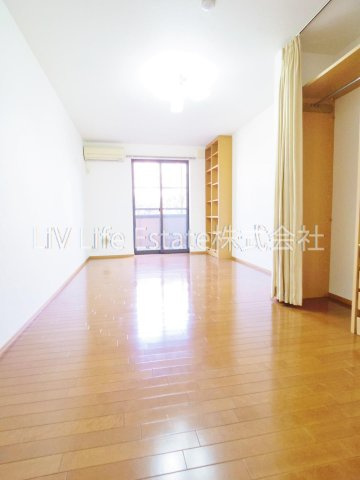 小平市栄町１丁目の賃貸マンションの寝室