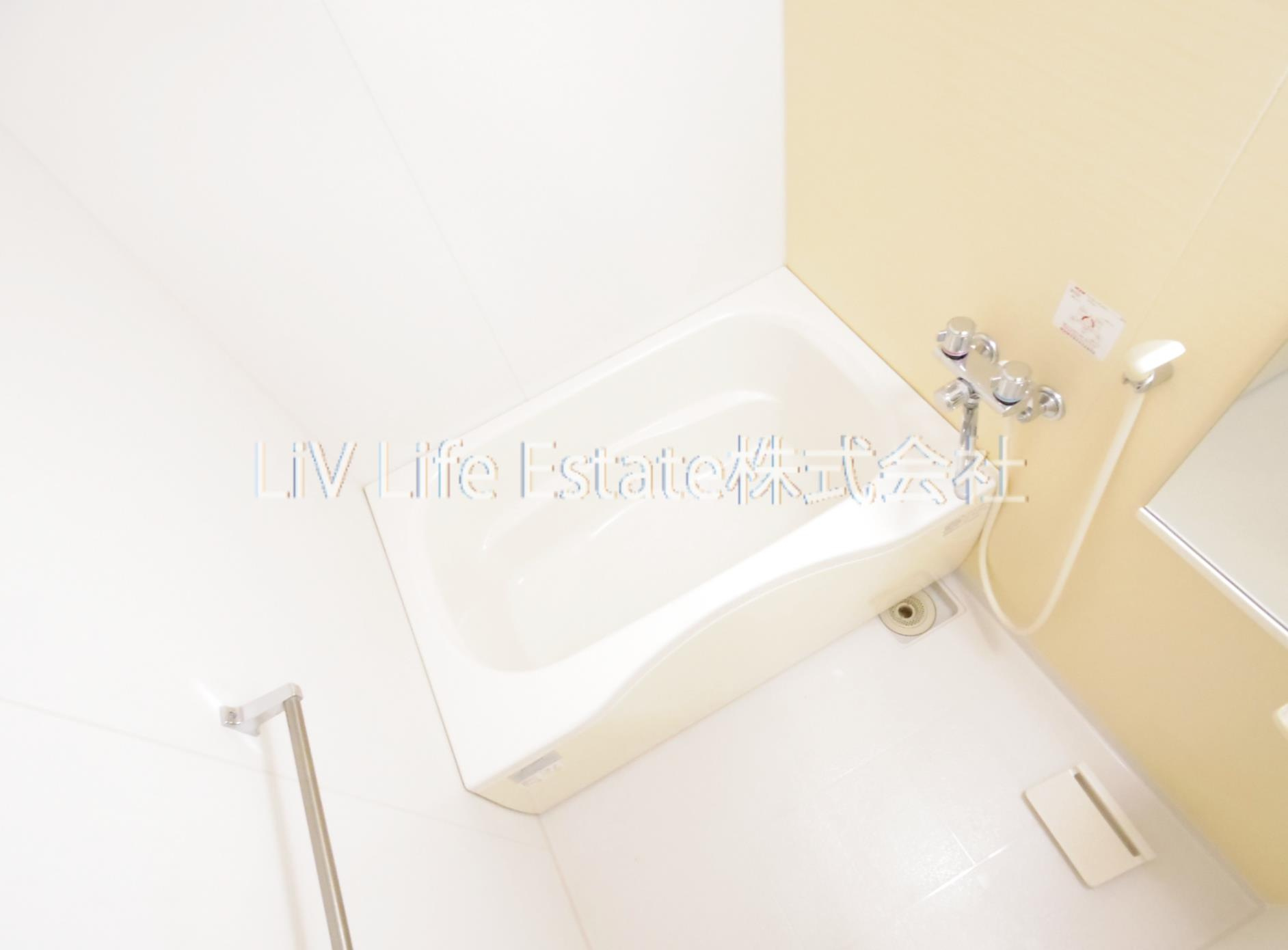 小平市栄町１丁目の賃貸マンションの浴室