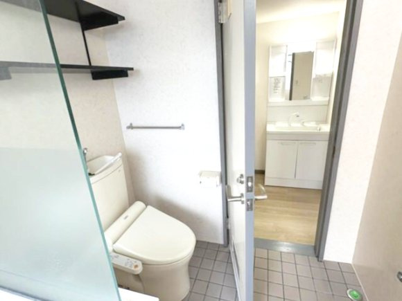 ブルーハウス根岸のトイレ