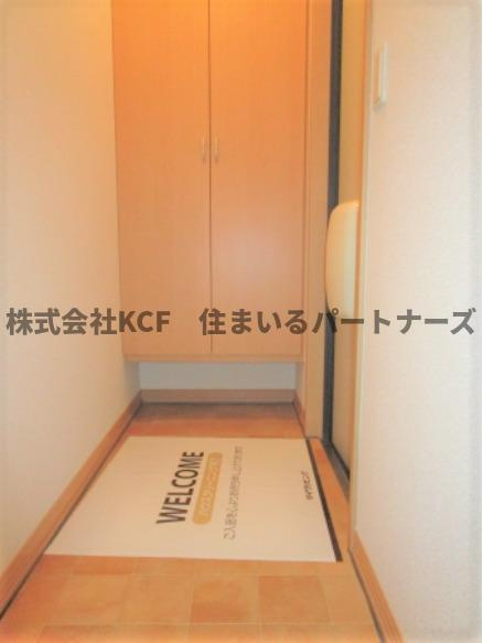 リーベB棟の玄関|落ち着いた玄関です