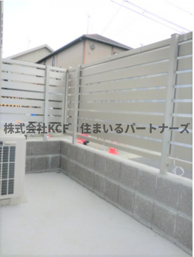 フロレゾンB棟の庭