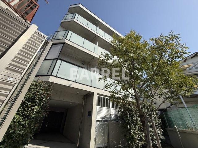 RIFF石橋阪大前の外観