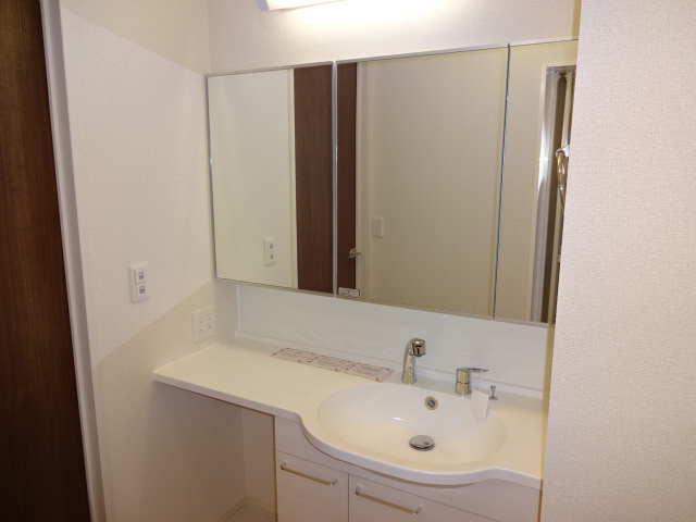 Placido　Aの洗面所