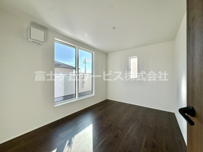 【寝室】 | 湖西市新居町新居 2期 新築一戸建て 4号棟 | 寝室です