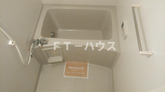 メゾンベールの浴室|バス