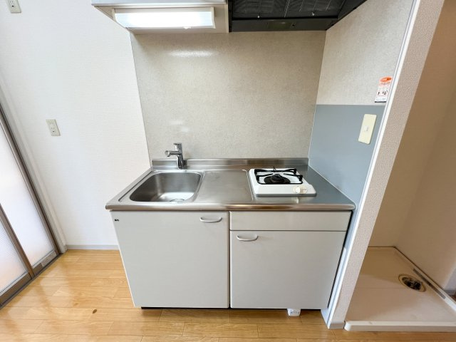 シャーメゾン比島 A棟のキッチン