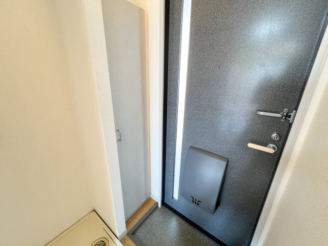 シャーメゾン比島 A棟の玄関