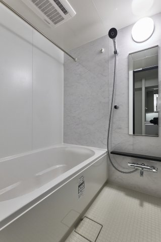 プラウドフラット錦糸町ウエストの浴室|参考写真