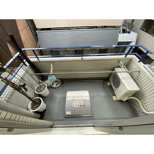 ニュー池袋ハイツのバルコニー|バルコニー付きです