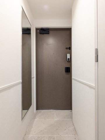 ザハウス祐天寺の玄関|毎日通る玄関はこちらです