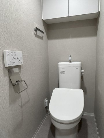 GRANPASEO文京小日向のトイレ|ゆったりとした空間のトイレです