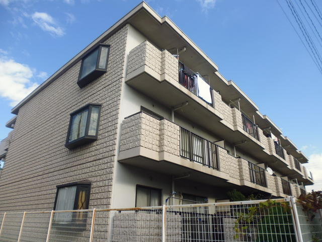 メゾンユウーエ