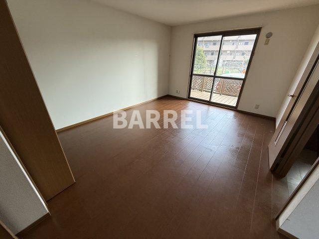 アロマコートAの居間・リビング